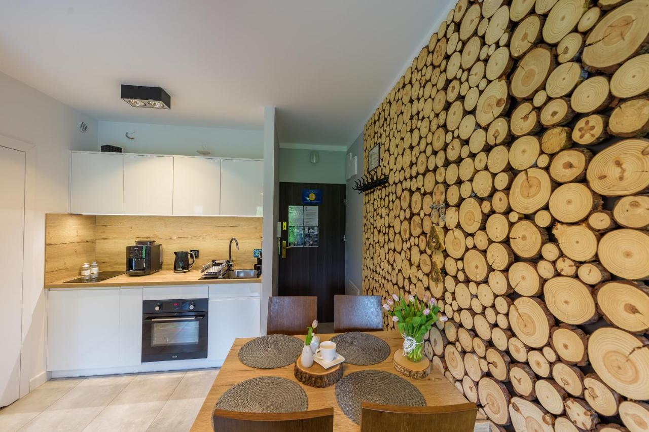 Lesniczowka - 5d Apartment *